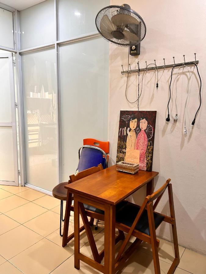 Anchie Home Ly Nam De- Ha Noi Train Street- Ha Noi Old Quarter Ханой Екстериор снимка