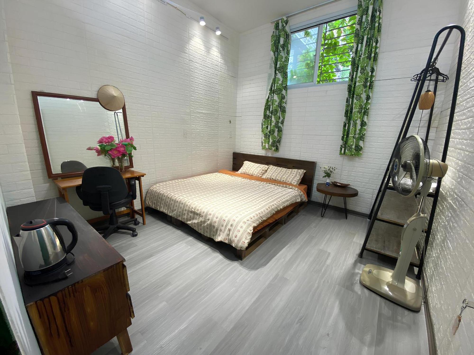 Anchie Home Ly Nam De- Ha Noi Train Street- Ha Noi Old Quarter Ханой Екстериор снимка